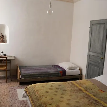 Casa Hesychia Πανσιόν
